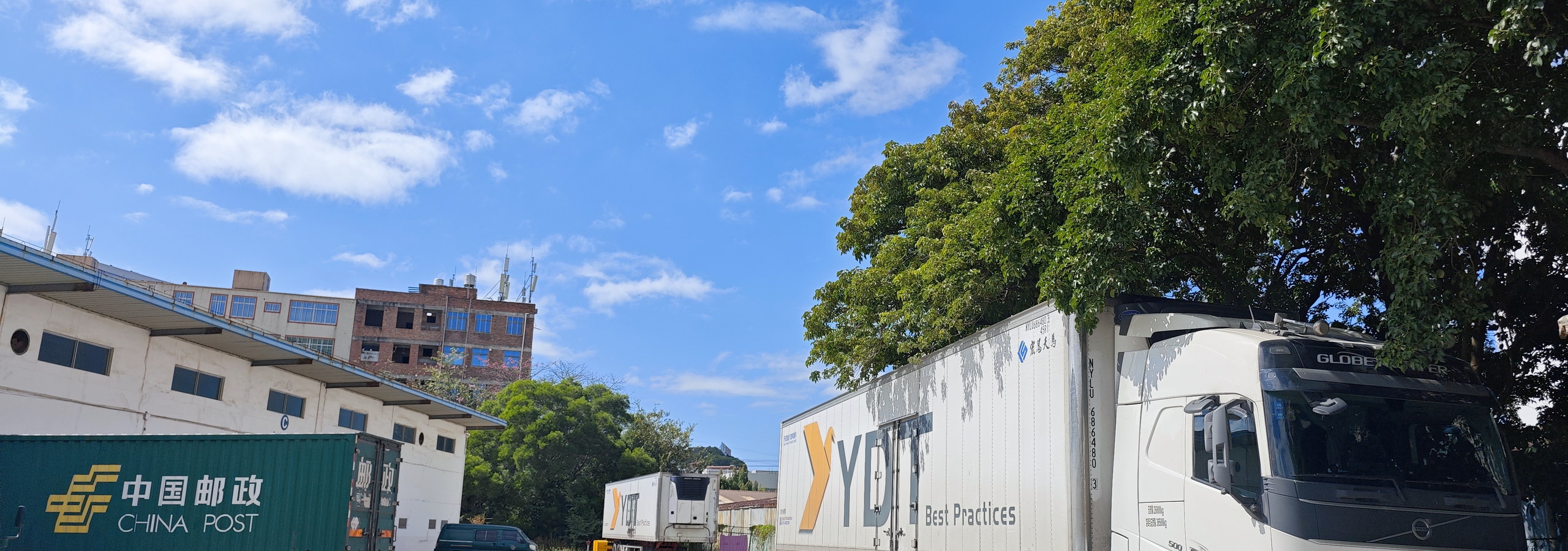 YDT trailers ready for departure