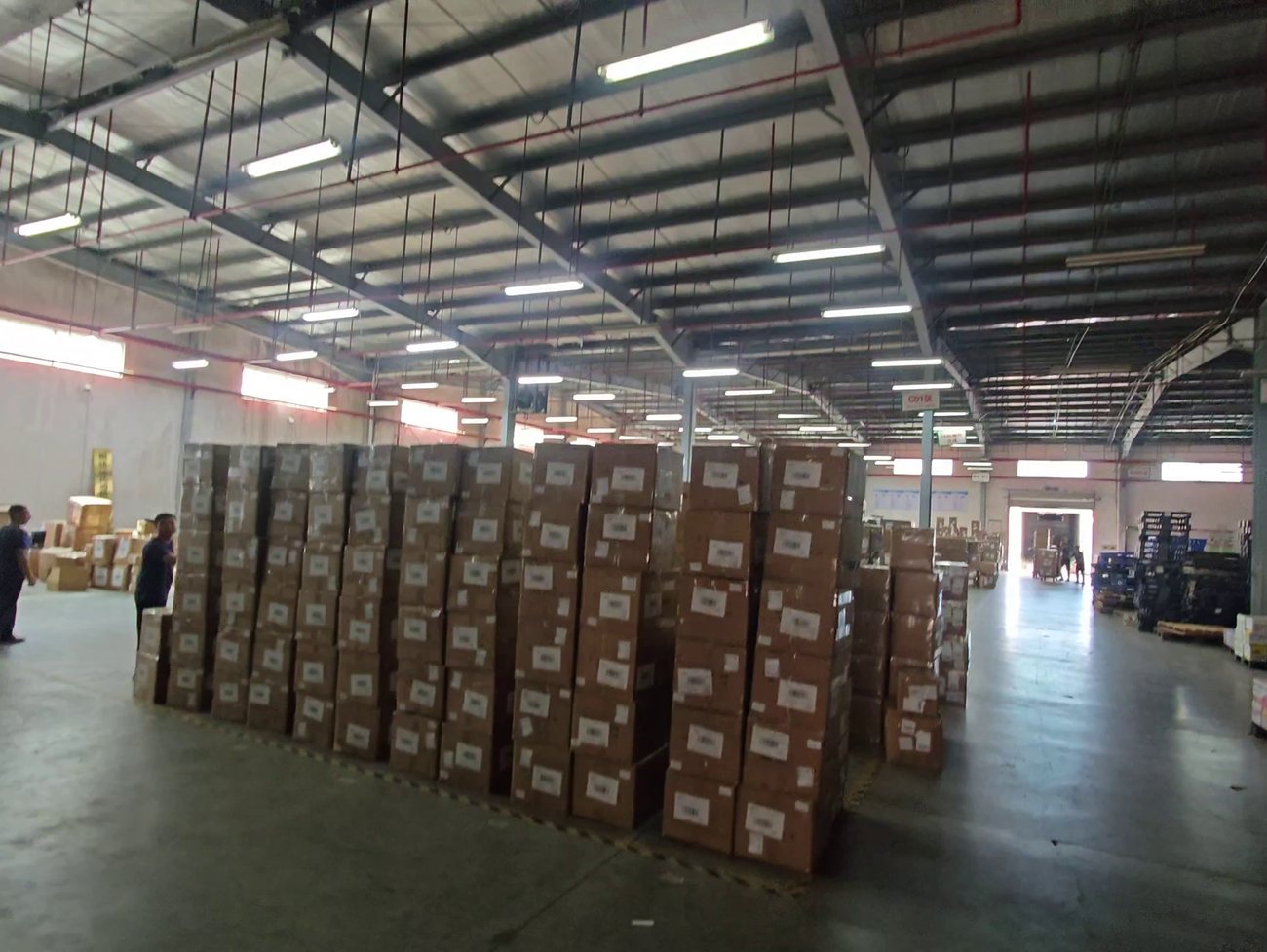 Sorting area inside Quanzhou warehouse